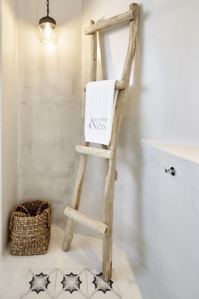 White & Co. La Torre Suites Pýrgos Zewnętrze zdjęcie